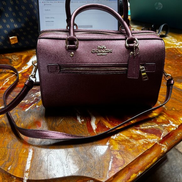 Coach burgundy luster - Picture 1 of 2